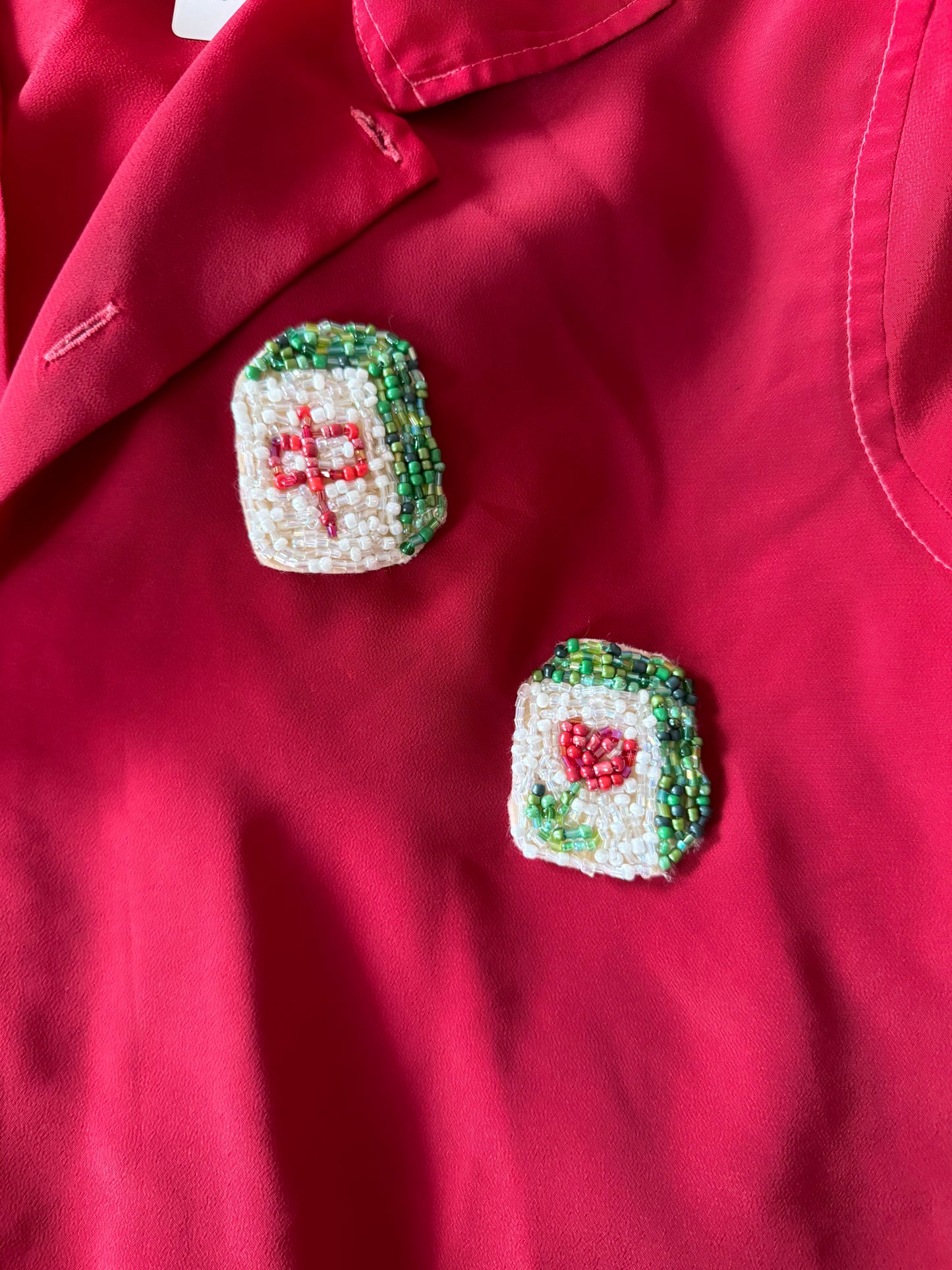 double mahjong tile button down